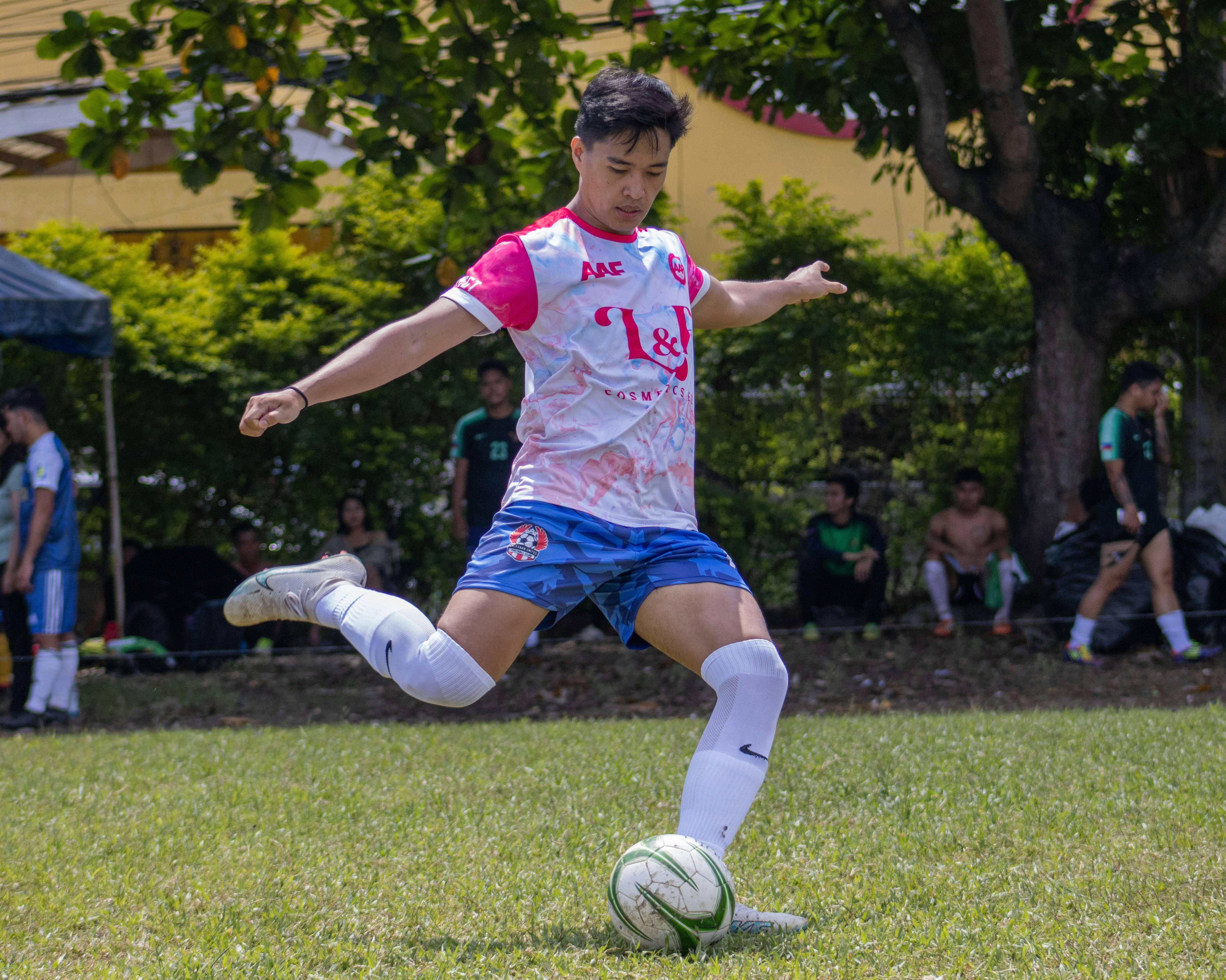 九游棋牌牛牛对战 - 刺激乐趣